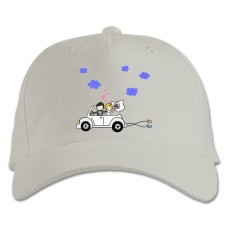 Baseball cap with Print The Bride And Groom In A White Car - white