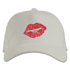 Бейсболка с принтом С Днем Всех Влюбленных Губы - белая