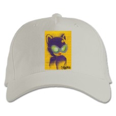 Бейсболка с принтом Лего Женщина Кошка - белая