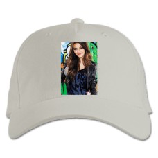 Baseball cap with Print Victorious Tori - white