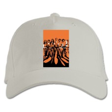 Бейсболка с принтом Оранжевый Хит Сезона Главные Герои Принт - белая