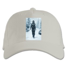 Baseball cap with Print The Elder Scrolls Powerful Woman Hero - white