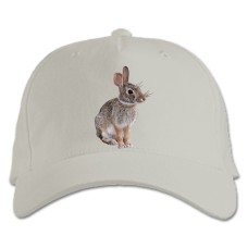 Baseball cap with Print Wild Rabbit Sits - white
