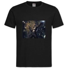 Футболка с принтом Деус Ех Главный Герой С Пистолетом - 2XL черная