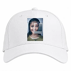 Baseball cap with Print 13 Reasons Why Sheri Hero - white