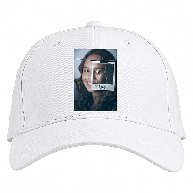 Baseball cap with Print 13 Reasons Why Jessica Hero - white