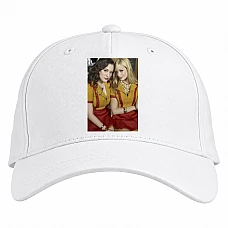 Baseball cap with Print 2 Broke Girls Friends - white